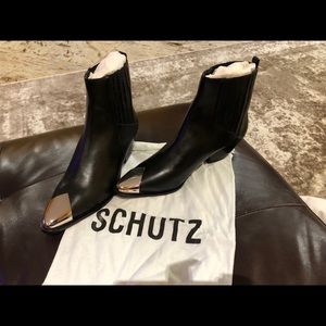 Schulz short women boots